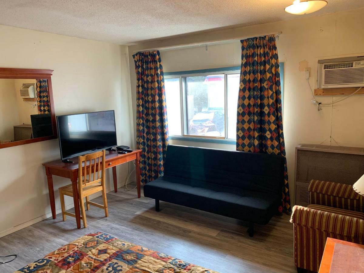 Akai Motel Canmore Kültér fotó